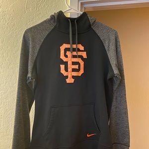 Women’s Nike SF Giants thermafit sweatshirt